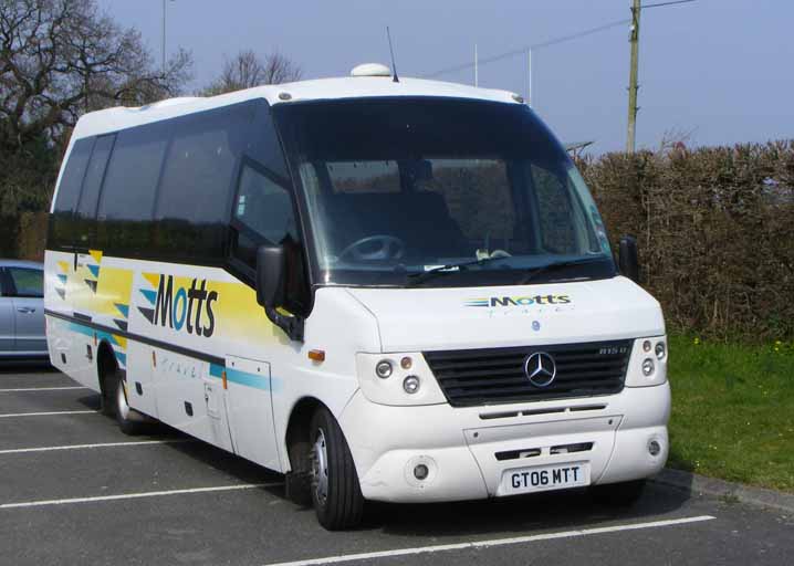 Motts Travel Mercedes O815 Unvi GT06MTT